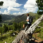 ホテル Gastein - Ganzjaehrig Inklusive Alpentherme Gastein & Sommersaison Inklusive Gasteiner Bergbahnen バート・ホーフガシュタイン