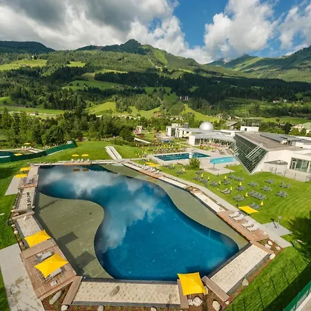 Gastein: Alpine Thermal & Summer Mountain Access Hotel 3*
