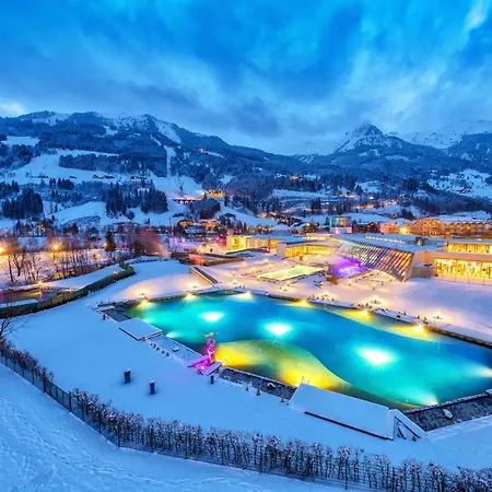 Gastein - Ganzjaehrig Inklusive Alpentherme Gastein & Sommersaison Inklusive Gasteiner Bergbahnen バート・ホーフガシュタイン
