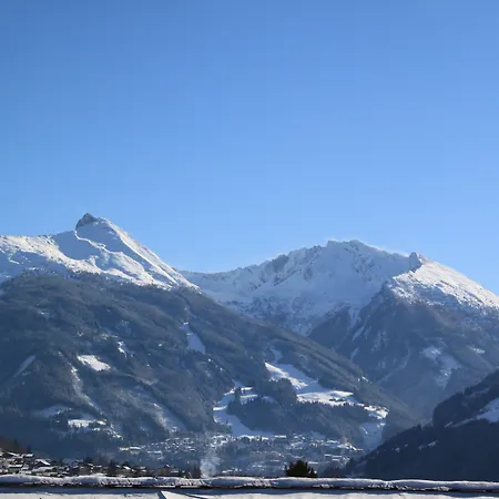 Gastein - Ganzjaehrig Inklusive Alpentherme Gastein & Sommersaison Inklusive Gasteiner Bergbahnen バート・ホーフガシュタイン