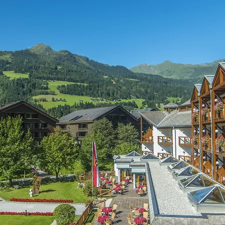 ホテル Gastein - Ganzjaehrig Inklusive Alpentherme Gastein & Sommersaison Inklusive Gasteiner Bergbahnen バート・ホーフガシュタイン