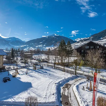 Hotel Gastein - Ganzjaehrig Inklusive Alpentherme Gastein & Sommersaison Inklusive Gasteiner Bergbahnen Bad Hofgastein