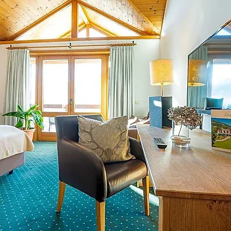 Gastein - Ganzjaehrig Inklusive Alpentherme Gastein & Sommersaison Inklusive Gasteiner Bergbahnen 3*