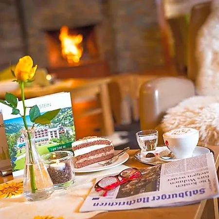 Gastein - Ganzjaehrig Inklusive Alpentherme Gastein & Sommersaison Inklusive Gasteiner Bergbahnen 3*