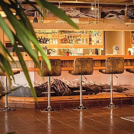 Hotel Gastein - Ganzjaehrig Inklusive Alpentherme Gastein & Sommersaison Inklusive Gasteiner Bergbahnen 3*