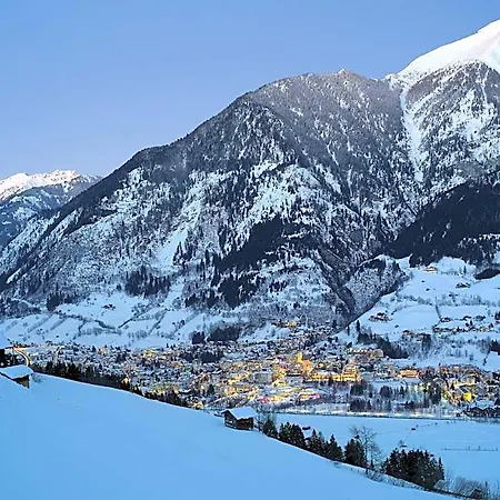 Готель Gastein - Ganzjaehrig Inklusive Alpentherme Gastein & Sommersaison Inklusive Gasteiner Bergbahnen 3*