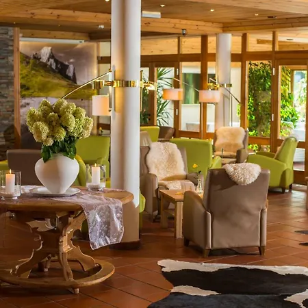 Gastein: Alpine Thermal & Summer Mountain Access Bad Hofgastein