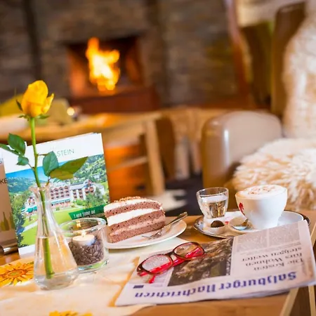 ホテル Gastein - Ganzjaehrig Inklusive Alpentherme Gastein & Sommersaison Inklusive Gasteiner Bergbahnen 3*