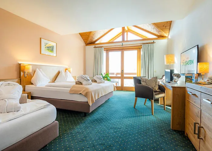 Gastein - Ganzjaehrig Inklusive Alpentherme Gastein & Sommersaison Inklusive Gasteiner Bergbahnen