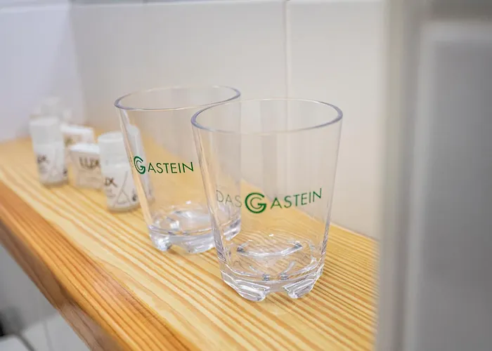 Gastein - Ganzjaehrig Inklusive Alpentherme Gastein & Sommersaison Inklusive Gasteiner Bergbahnen 巴特霍夫加施泰因