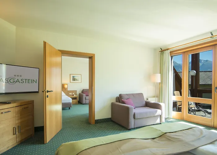 Gastein - Ganzjaehrig Inklusive Alpentherme Gastein & Sommersaison Inklusive Gasteiner Bergbahnen 3*