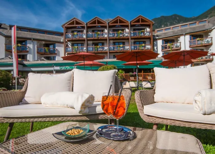 Gastein - Ganzjaehrig Inklusive Alpentherme Gastein & Sommersaison Inklusive Gasteiner Bergbahnen 酒店 3*